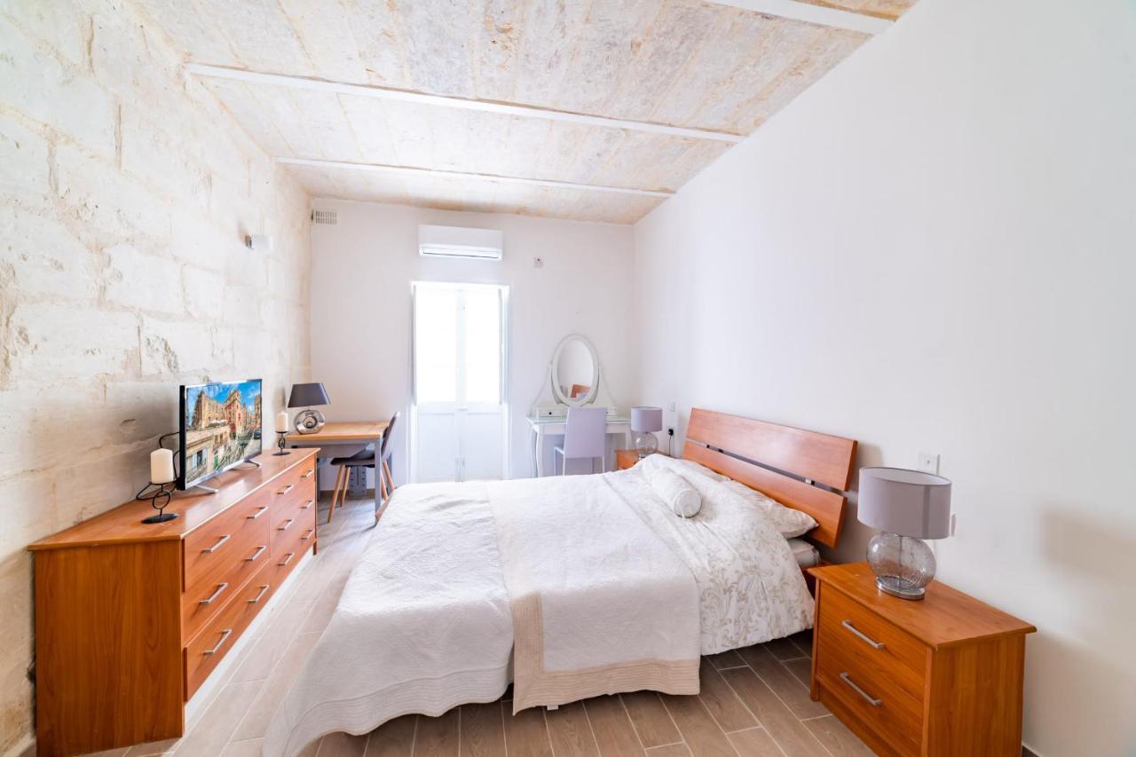 Central Valletta Townhouse-Hosted By Sweetstay Esterno foto