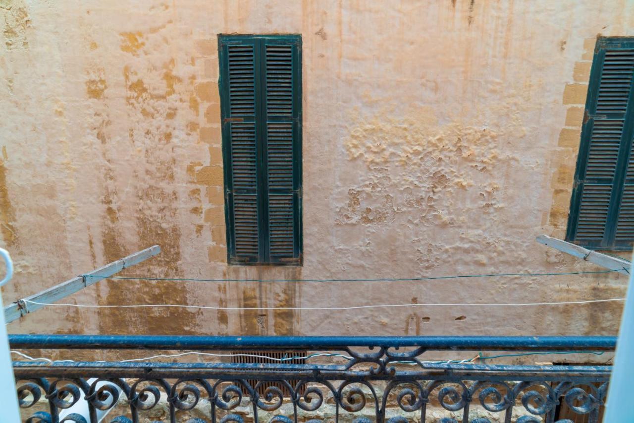 Central Valletta Townhouse-Hosted By Sweetstay Esterno foto